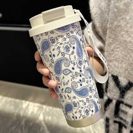 Insulated Stainless Steel Water Bottle with Extended Carrying Rope 530ml - Cashew