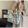 Sac à Bandoulière en Toile Vert Foncé 33x44x13cm - Style et Praticité pour Votre Quotidien