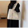 Achetez le Sac Fourre-Tout Vert 29x43x14cm - Style et Praticité ✨