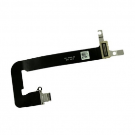 Apple MacBook Pro 13 A2338 USB-C Connector