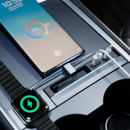 Tesla Model 3/Y Expandable Docking Station - Three-in-One